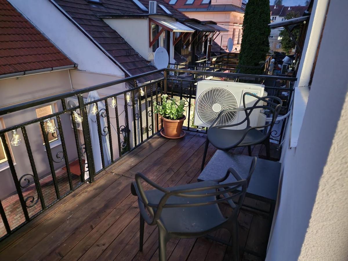 Schmidt Apartman Miskolc Belvarosaban Exterior photo